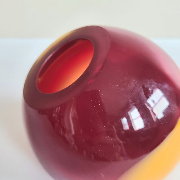 Murano(?) red yellow asymmetrical round organic contemporary design shape vase. - Picture 4 of 10